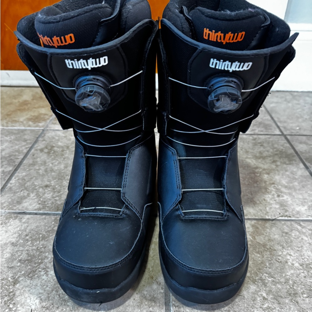 ThirtyTwo Snowboarding boots